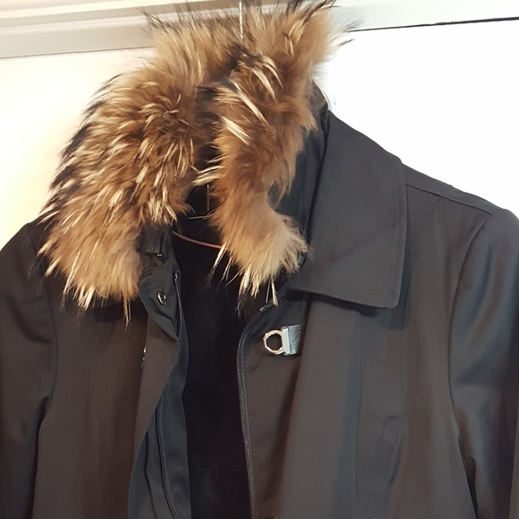 Fur Collar Coat - Picture 4 of 7